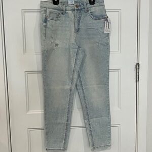 NWT Time and Tru Light Blue Skinny Jeans
